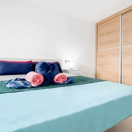 Amas House Sea View Wifi Free By Rentalfue Appartement *